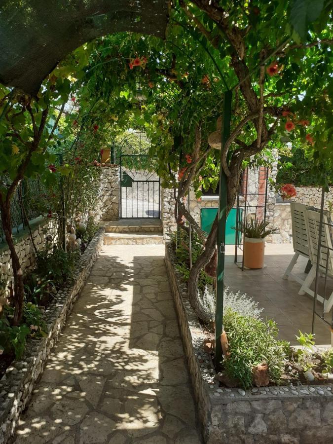 Apartman Marin Ražanj Exteriér fotografie